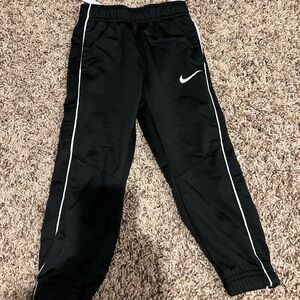 Toddler boy nike pants